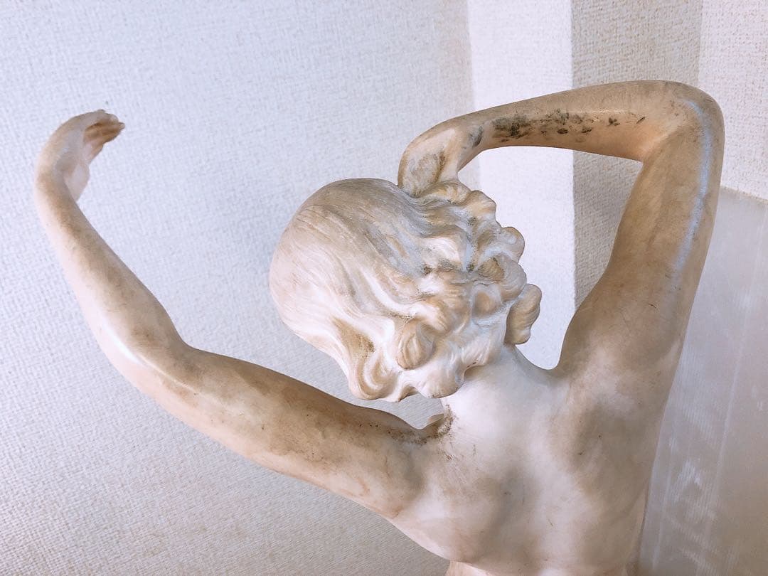 u*7様 ジュゼッペ・ベッシ Prof・g・Bessi 彫像 置物 女性像 美術