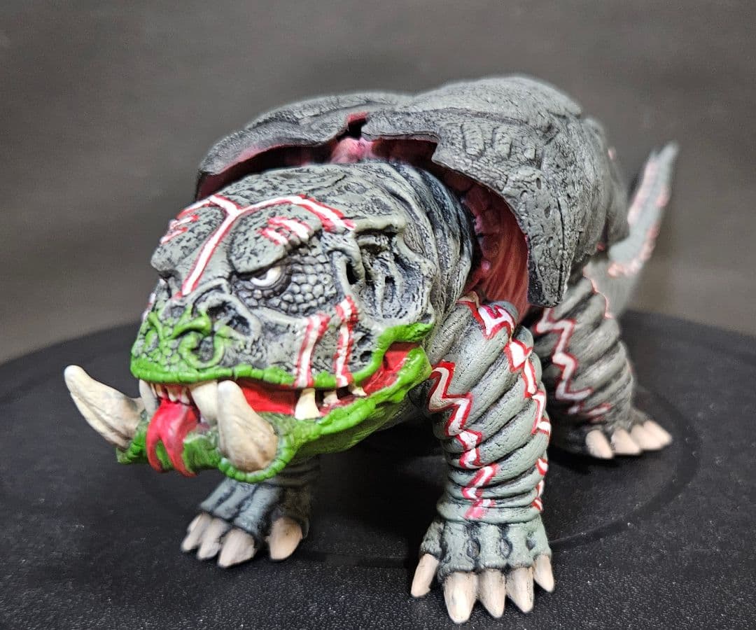 ウルトラ怪獣ソフビ　パワードケムラー　リペイント完成品