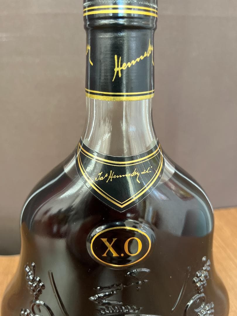 M004 古酒 Hennessy XO 700ml 40% 金キャップ 未開封