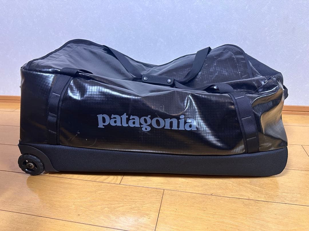 patagonia キャリーケース　ブラックホール　ダッフル 100L