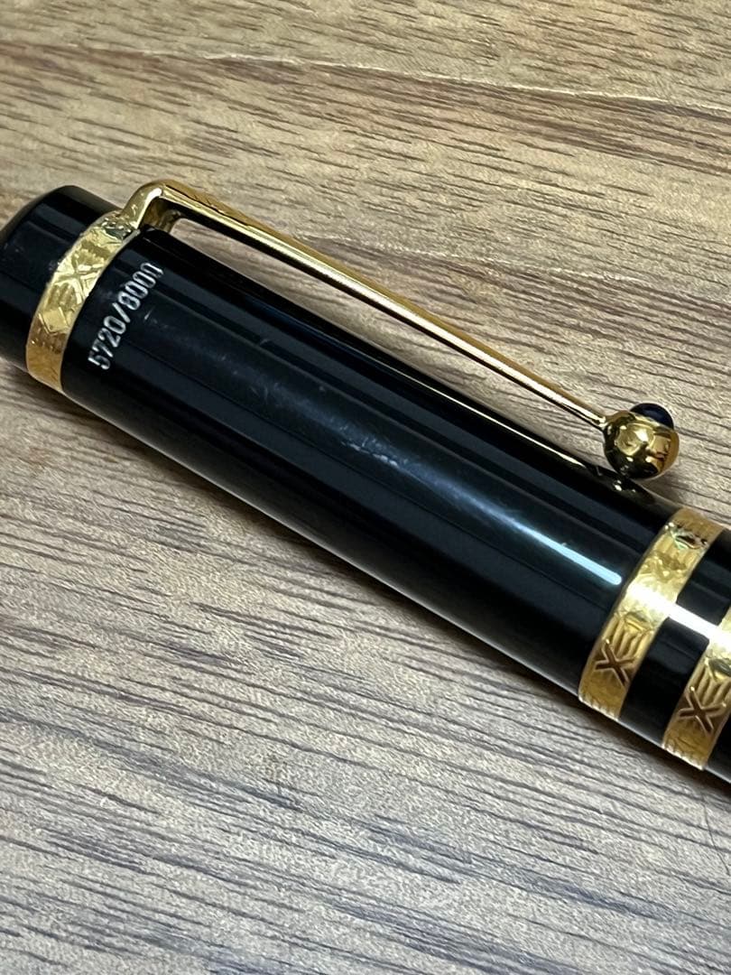 美品 モンブラン 作家シリーズ 1997年 ドストエフスキー ボールペン