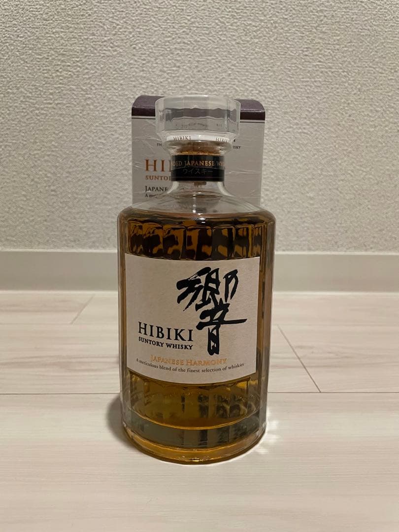 サントリーウイスキー　響　Japanese Harmony 化粧箱付き