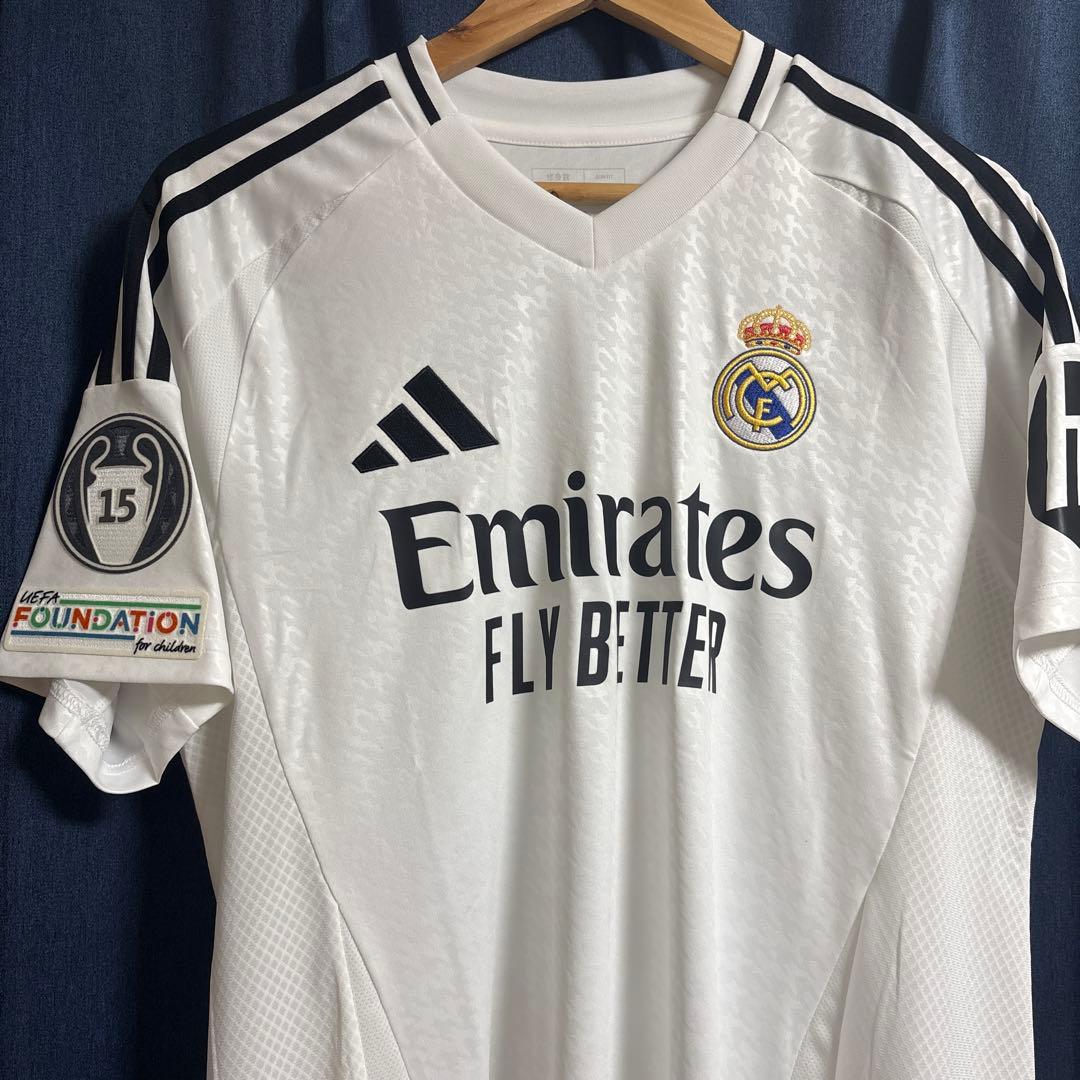 レアル・マドリード　レプリカユニフォーム 2枚まとめ売り(未使用・正規品)