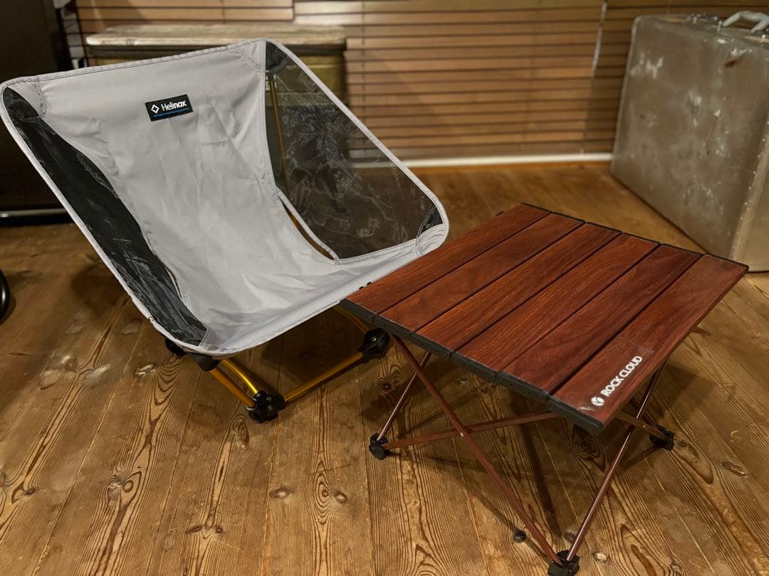 ヘリノックスグランドチェア&ロッククラウドテーブルセット