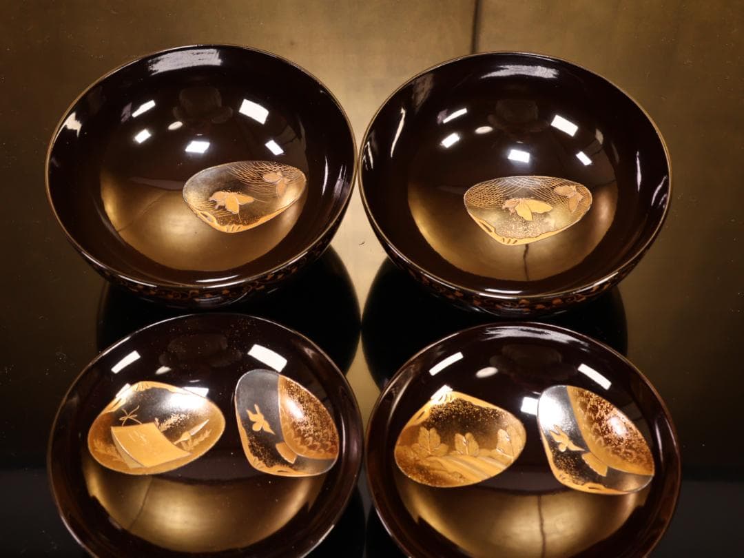 BK423　時代輪島塗　図替り　貝尽くし図金蒔絵　吸物椀　二客　木製　懐石 菓子