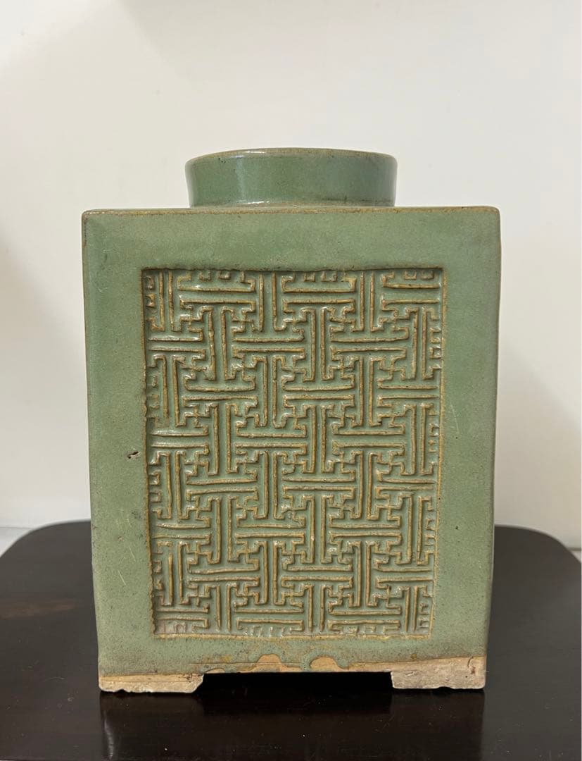 中国古美術　宋時代　緑釉壺　物入れ 倉庫整理品　W77-0