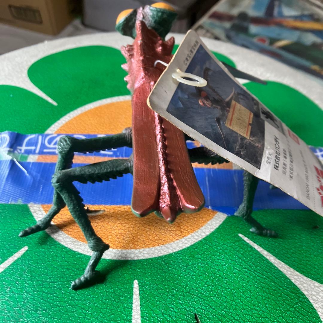 カマキラス　ソフビ　ゴジラ