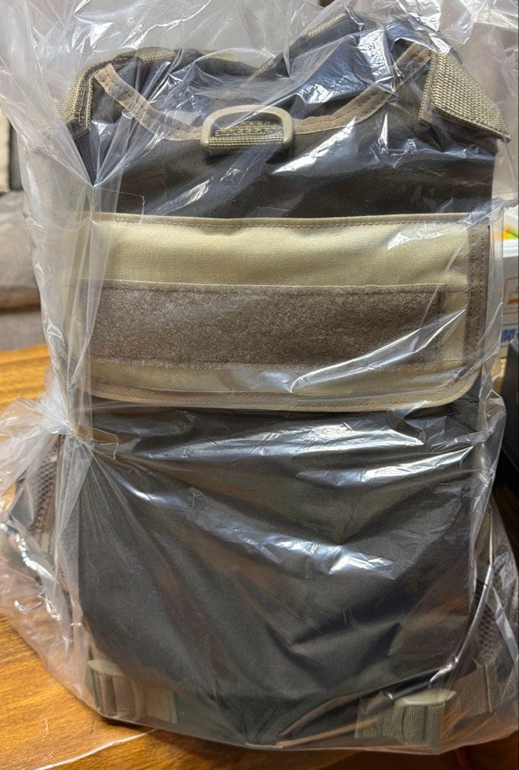 新品未開封　サブロック SUBROC V-ONE ベスト