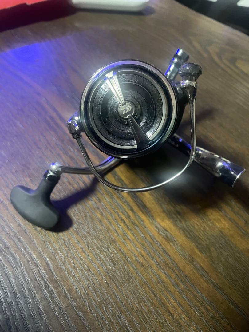 シュン　ダイワ　18イグジスト　LT4000-CXH スピニングリール