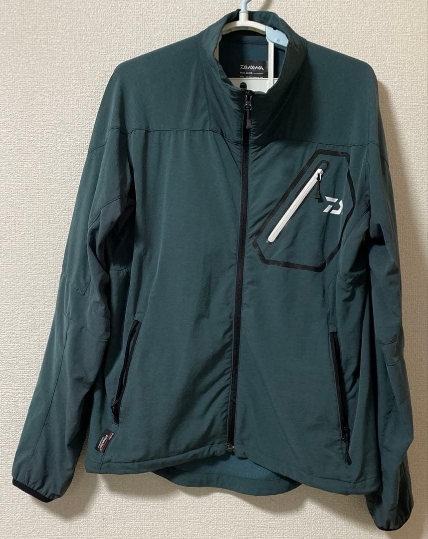 ダイワ「シェラー　ドライスキン　ストレッチジャケット　DJ-2104」