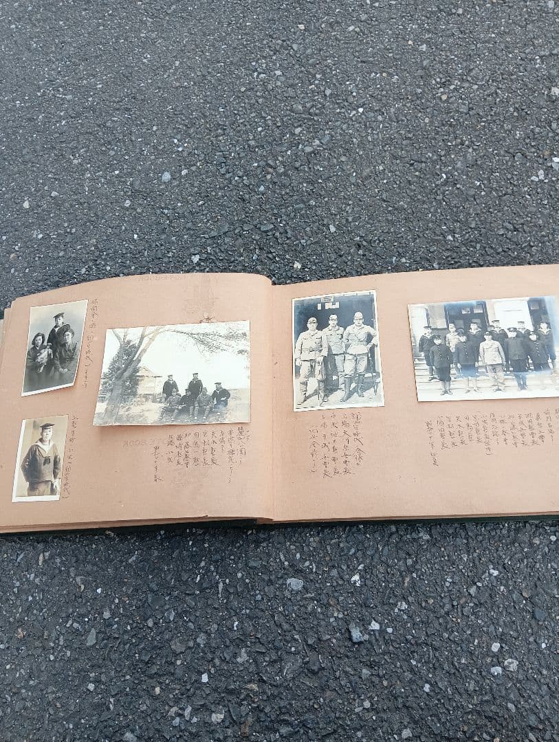 海軍兵のアルバム１冊　　生写真　約100枚貼り込み　戦争　軍人　軍隊　風俗資料