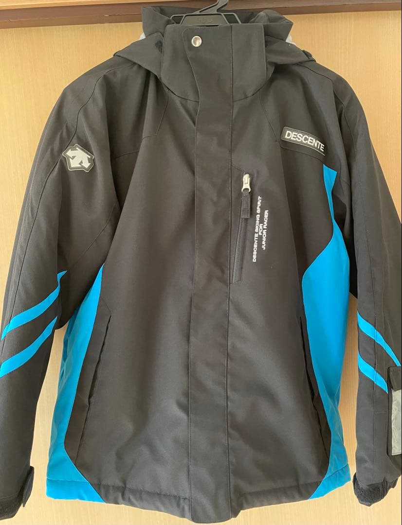 DESCENTE ウィンタースポーツウェア 子ども用