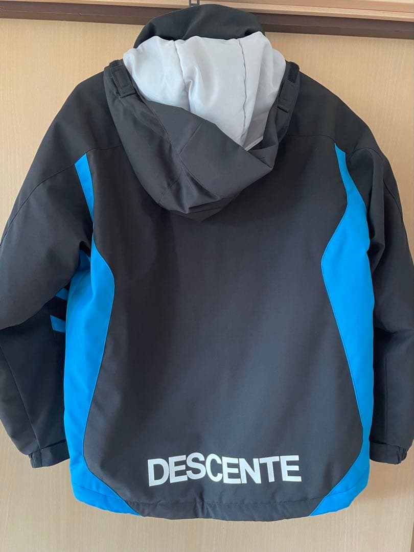 DESCENTE ウィンタースポーツウェア 子ども用
