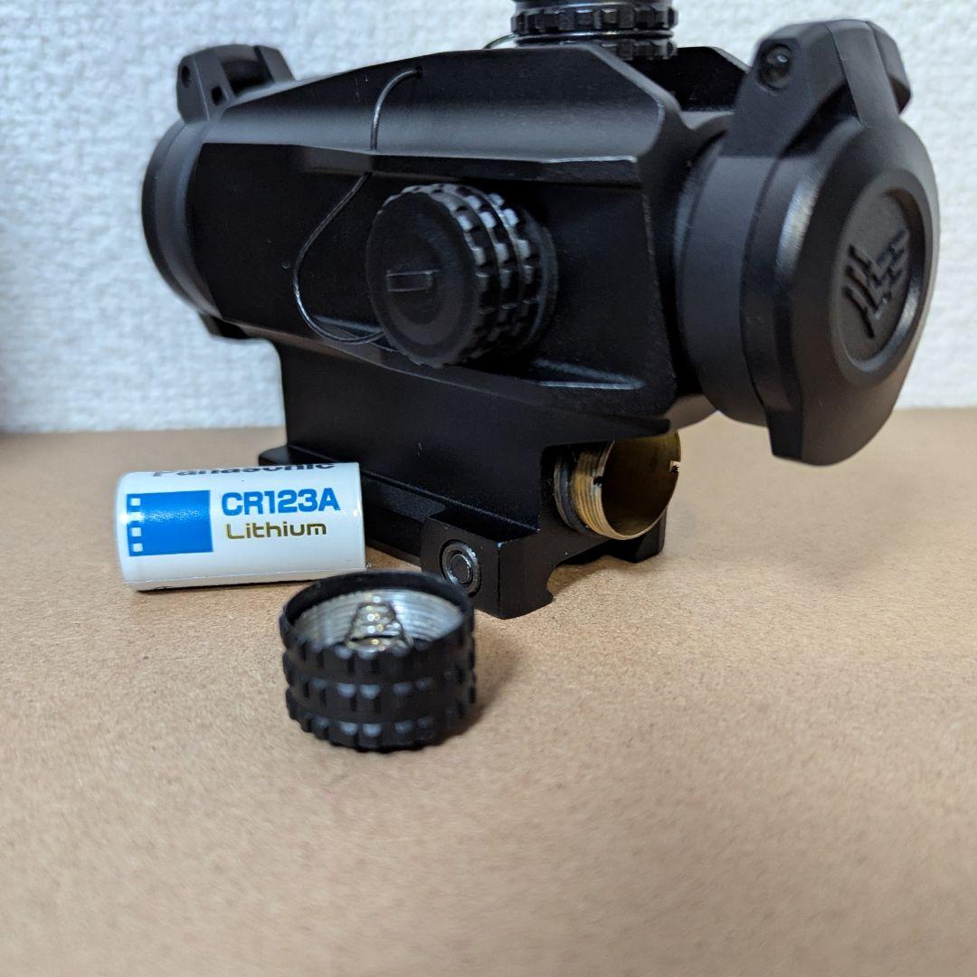 プリズムサイト1倍 SWAMPFOX BLADE 1x25 プリズムスコープ