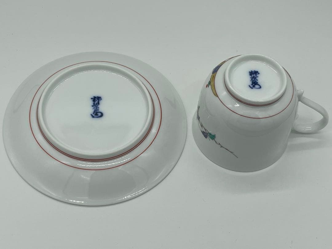 【未使用新品】十四代 柿右衛門 珈琲碗 カップ&ソーサー 錦 岩牡丹文 共箱付き