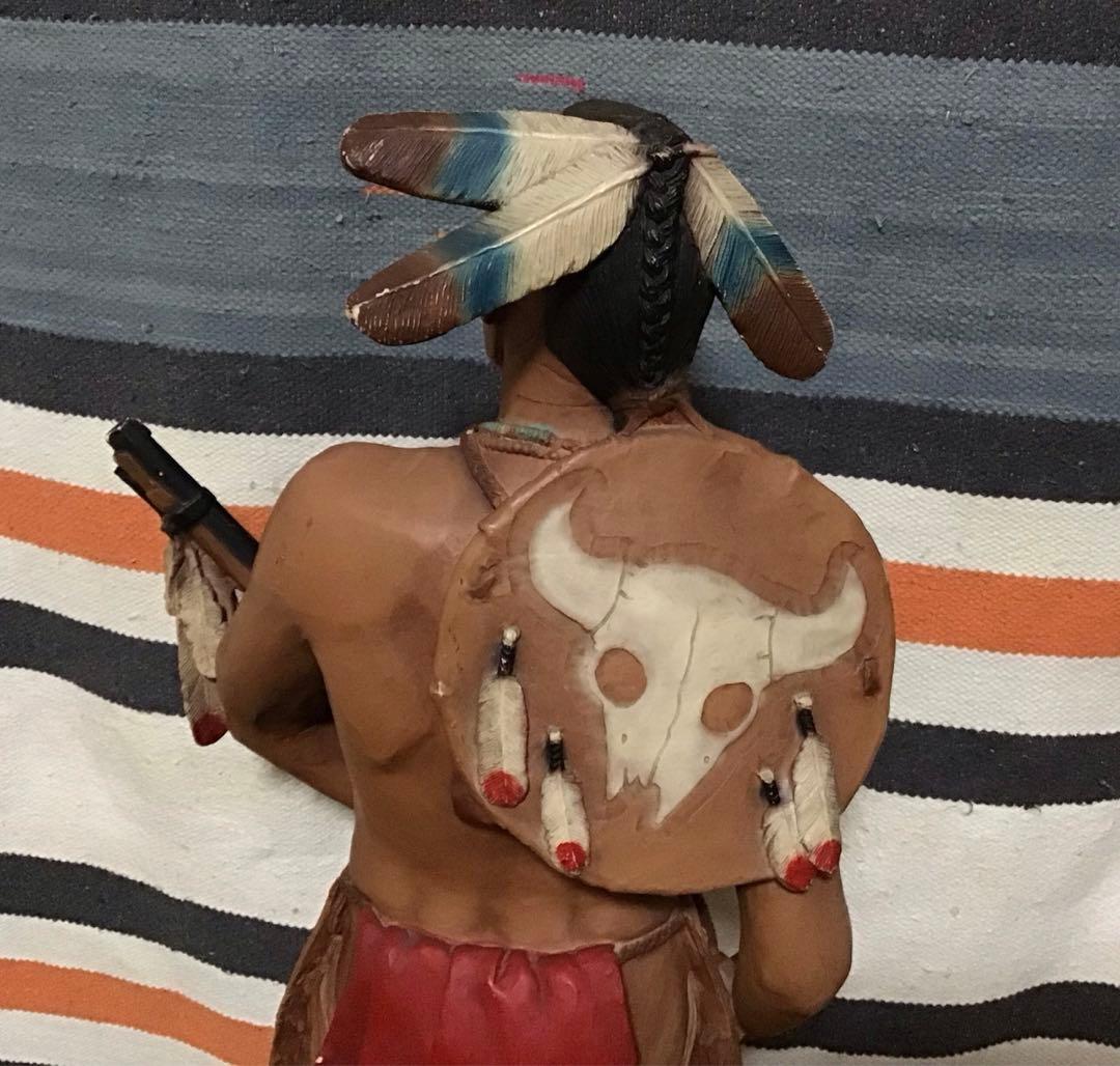 ネイティブアメリカン インディアン像