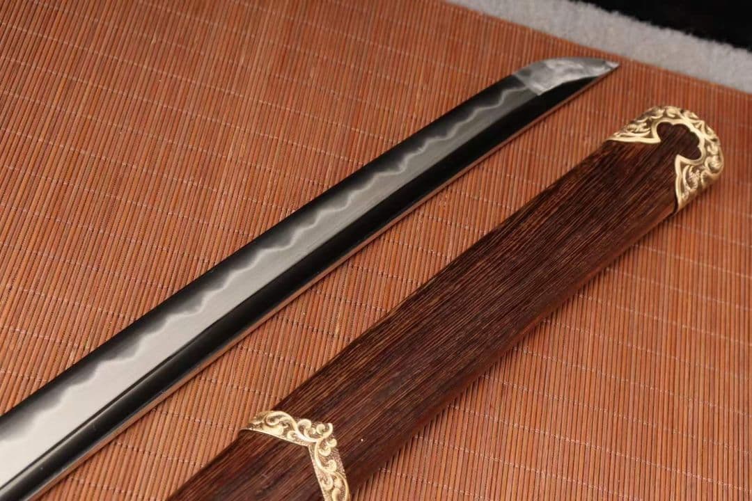 【太刀一伊鶴】古兵器 武具　刀装具　日本刀　模造刀 居合刀