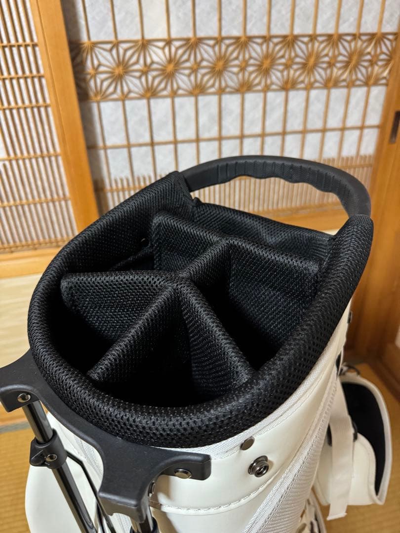【新品・未使用】GTD ゴルフバッグ・キャディバッグ ホワイト