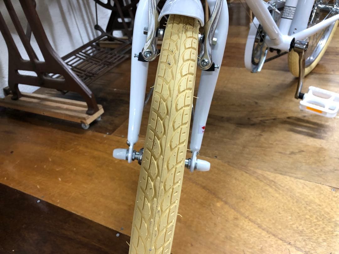 koujiお引き取り限定　２０インチ　６段変速　【Glerc】Missy