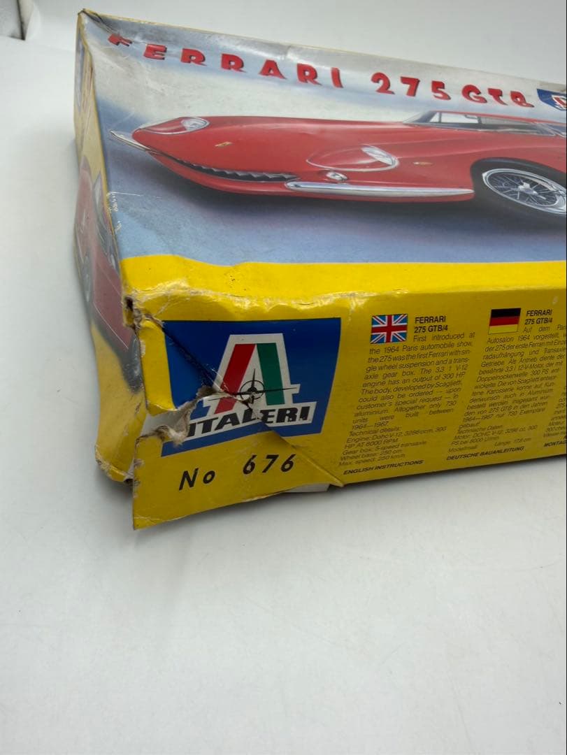 イタレリ Italeri プラモデル1/24 フェラーリ275GTB [676]