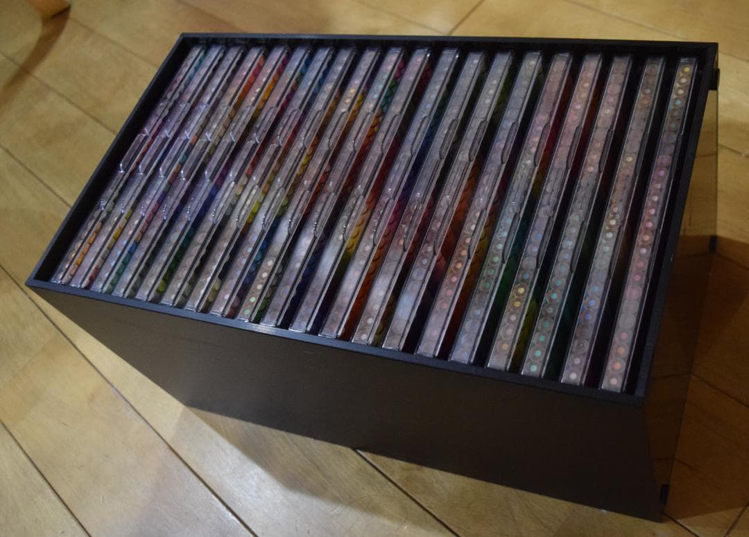 フェリシモ　色鉛筆セット 500色 専用ケース付き