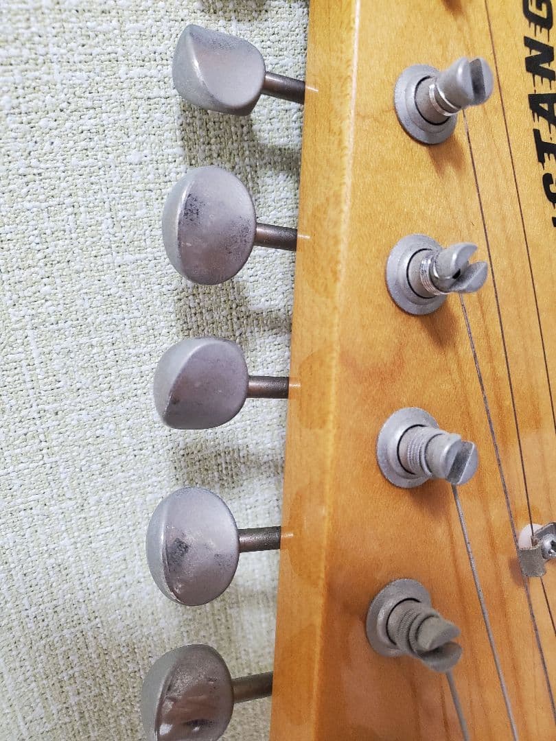 Fender Japan mustang MG69B ムスタング ソラニン