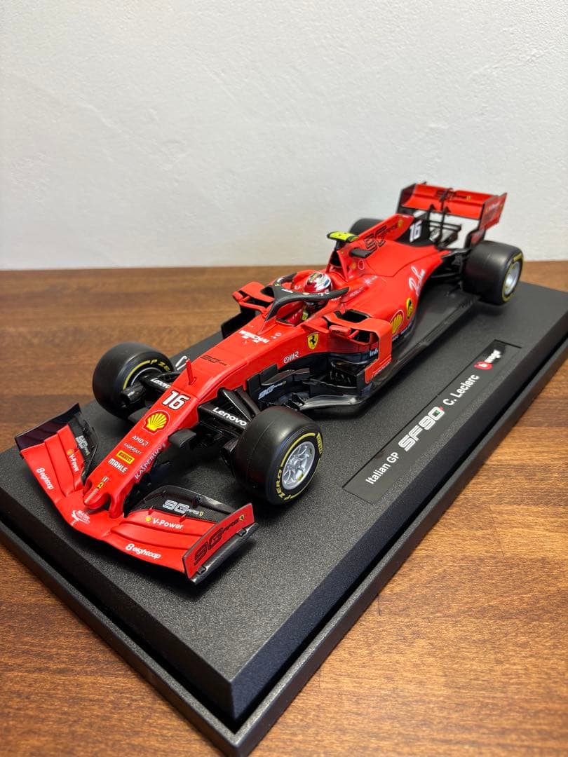 1/18 フェラーリ SF90 ルクレール ブラーゴ
