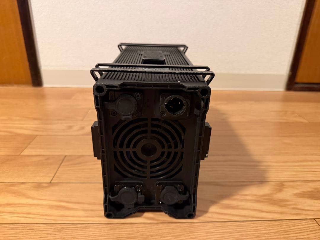 (中古) Aputure LS 600d (ダボ:26パイ) + F10レンズ