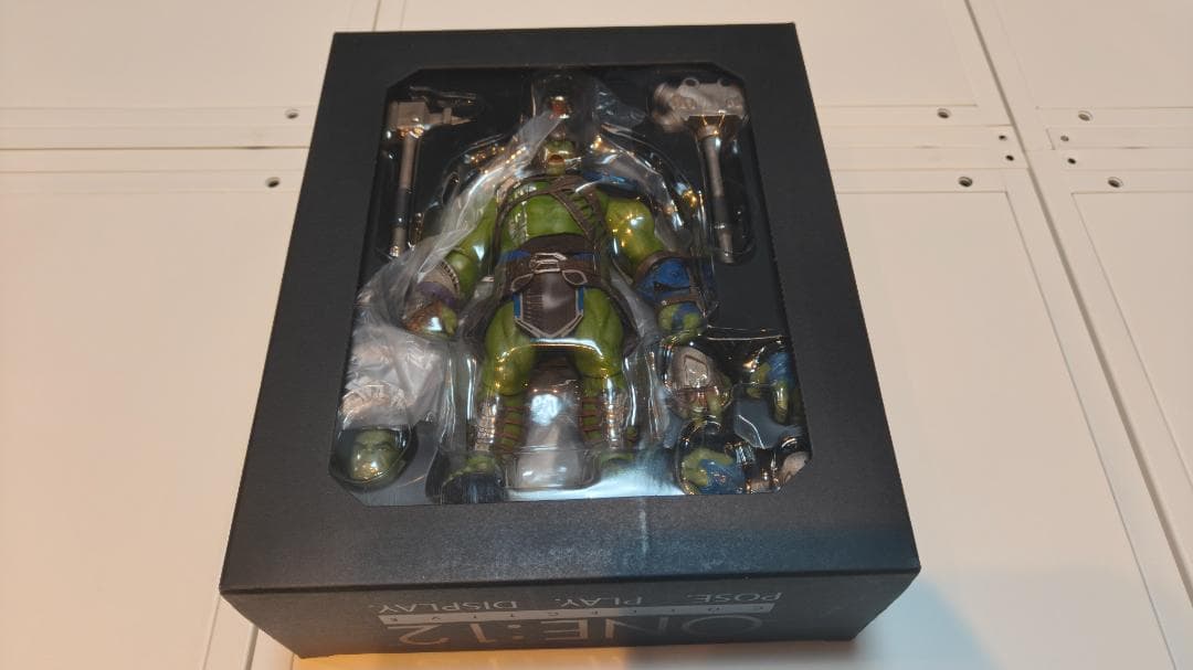 Mezco メズコワン12コレクティブ/ マイティ・ソー バトルロイヤル ハルク