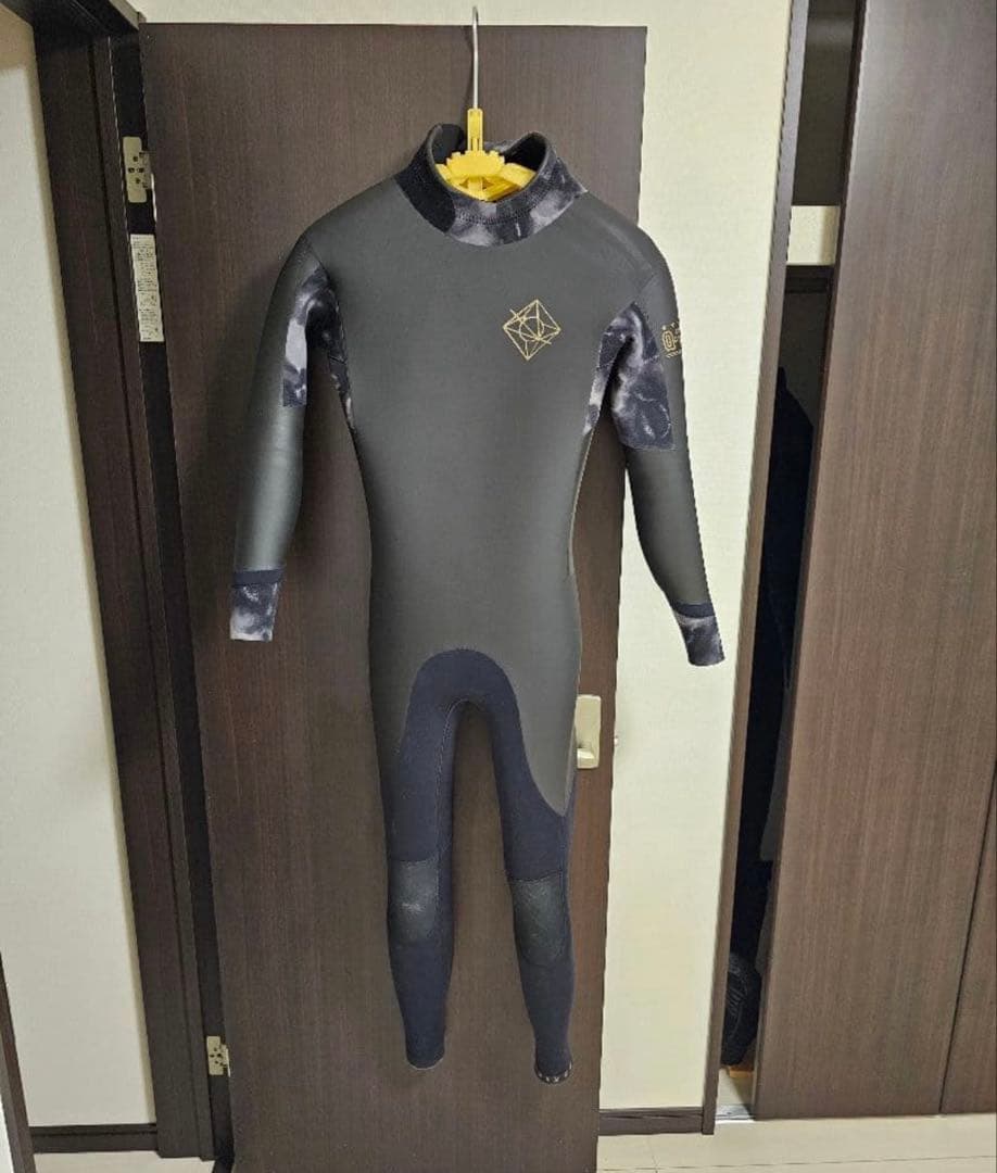 QUIVER セミドライ ウェットスーツ 黒