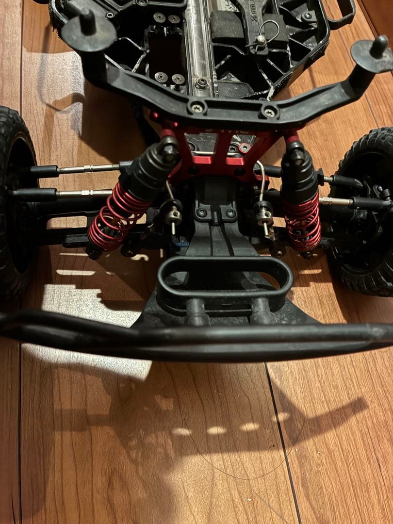 トラクサススラッシュ4X4アルティメイト1/10