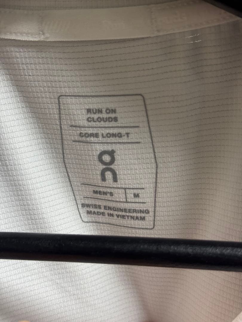 【超美品】On Core Long-T メンズ M （日本L相当）ホワイト限定色