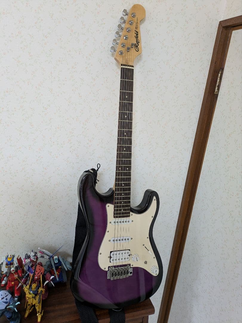 レイフィールド　Rayfield エレキギター パープル