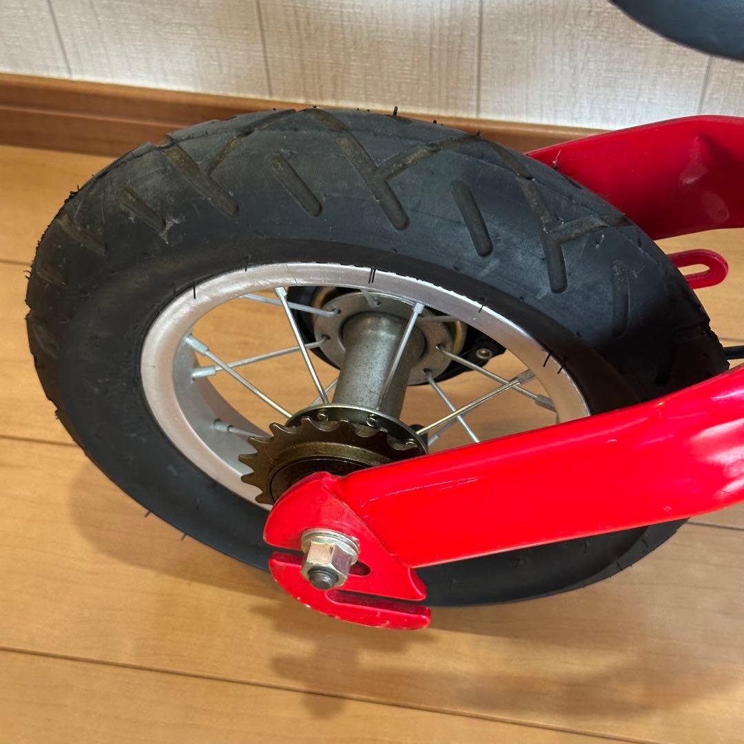 へんしんバイク レッド　赤　バランスバイクHensihn Bike 12インチ