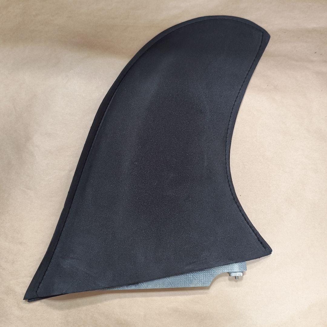 1枚だけ　ノーズライダー　１０インチ センターフィン　ロングボード　フィン