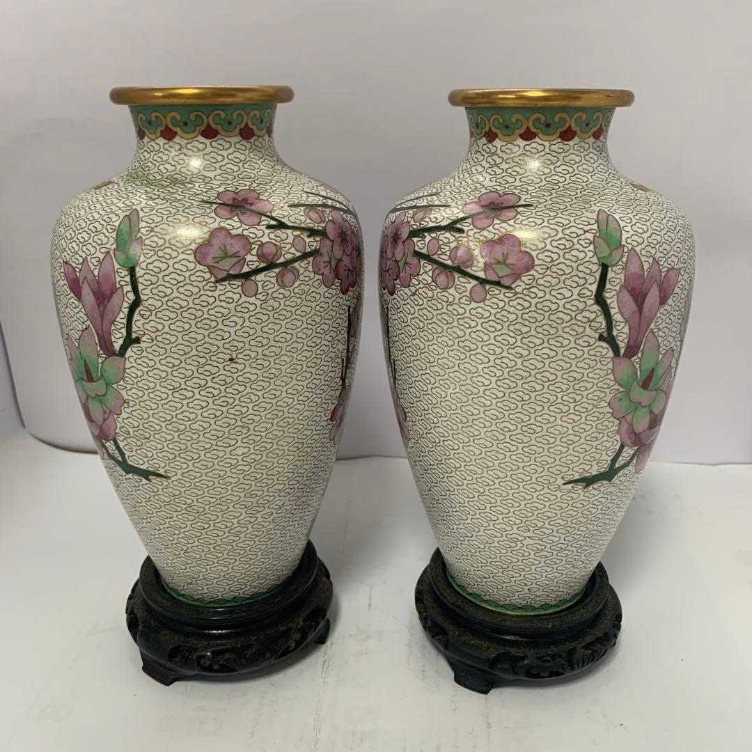 中国美術　七宝焼　花鳥花瓶一対　木台付き　送料込み