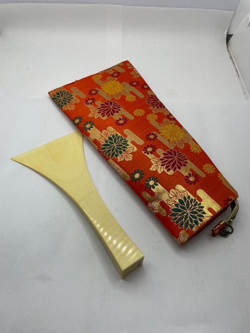 天然素材　バチ　重さ約　100g