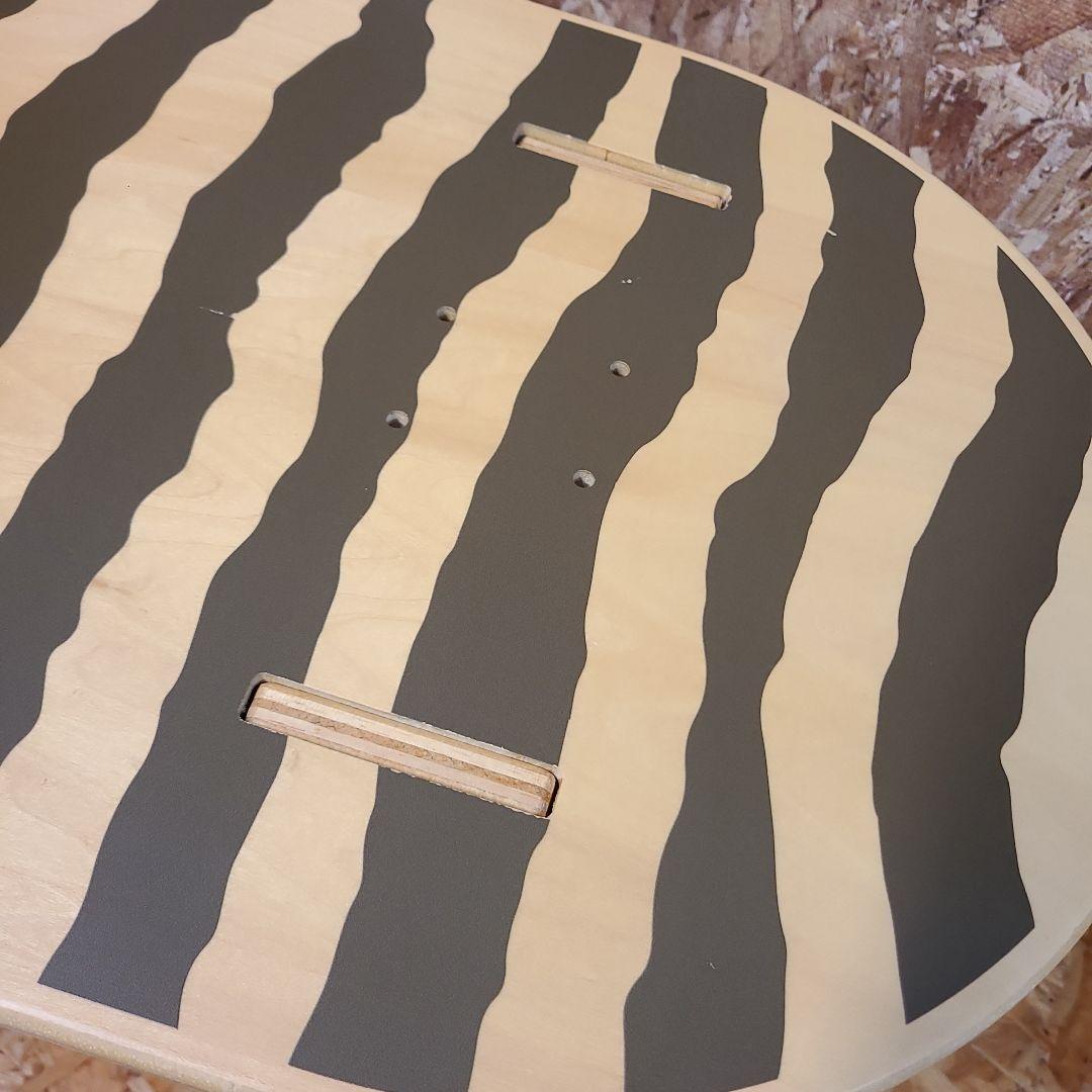 ペレグリンファニチャー アレキサンダーリーチャン SK8 テーブル