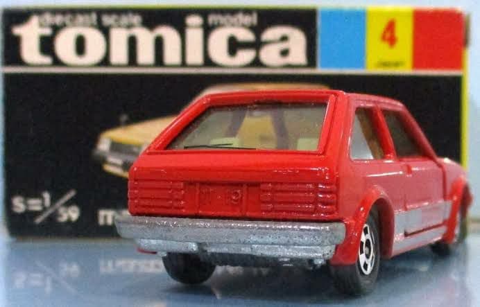 トミカ マツダ ファミリア 1500 XG 赤 レッド