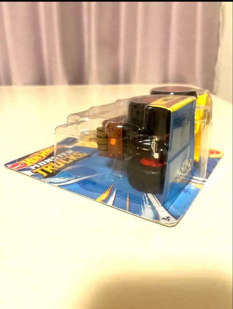 ✴︎限定品✴︎ ホットウィール　キャラクターコラボ　4点セット　ミニカー　バラ売り可