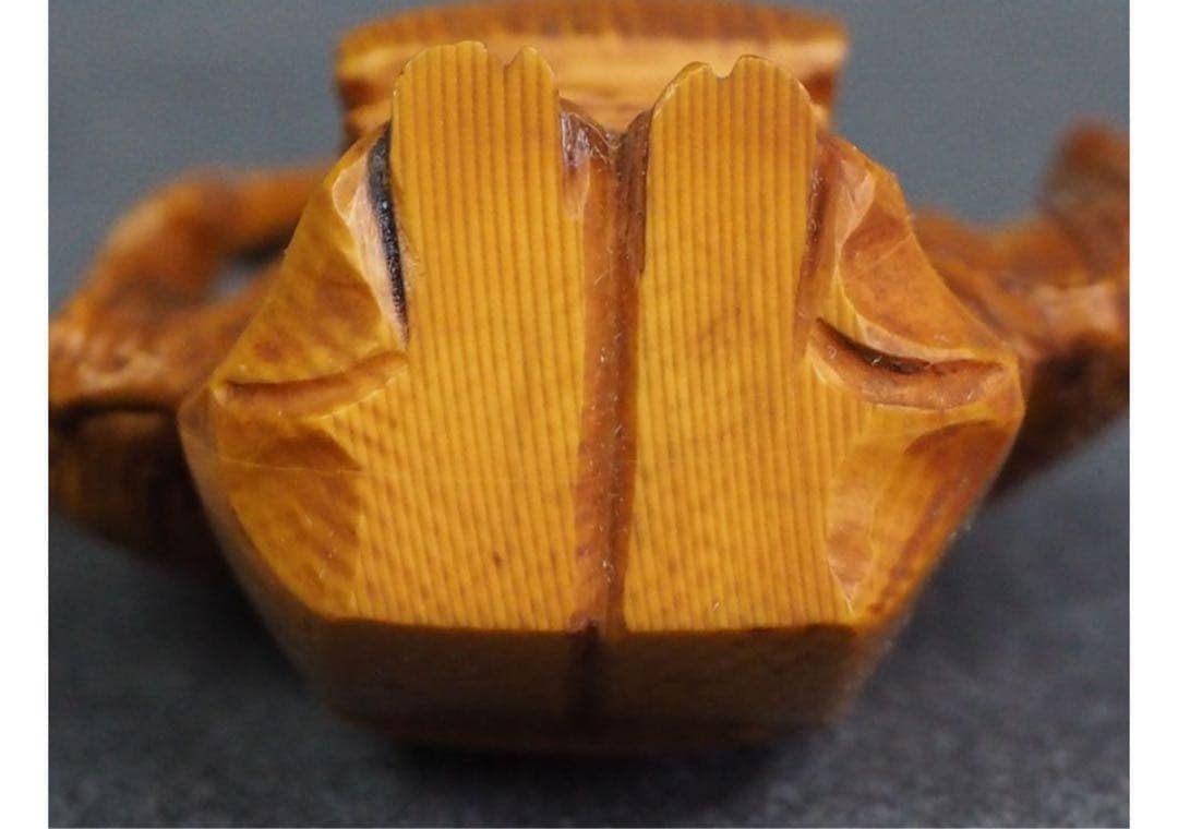 送料無料　時代物 根付 翁