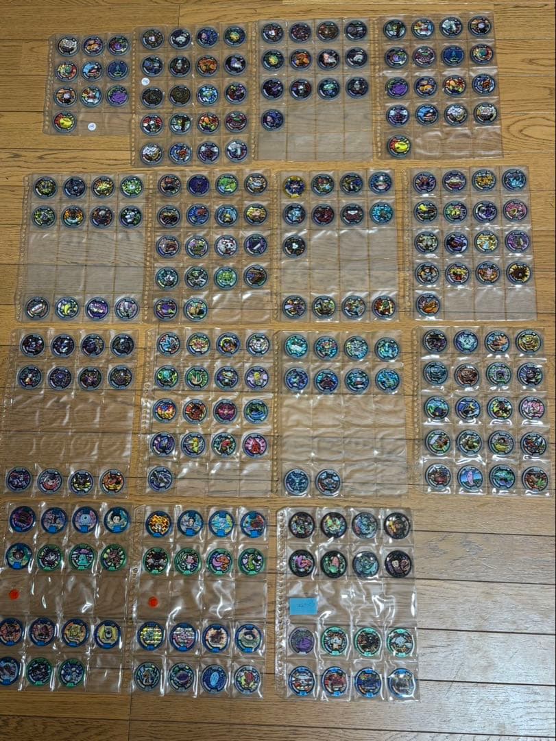 妖怪メダル　約100コンプセット以上　約1,700種類以上　未使用多数　コンプ