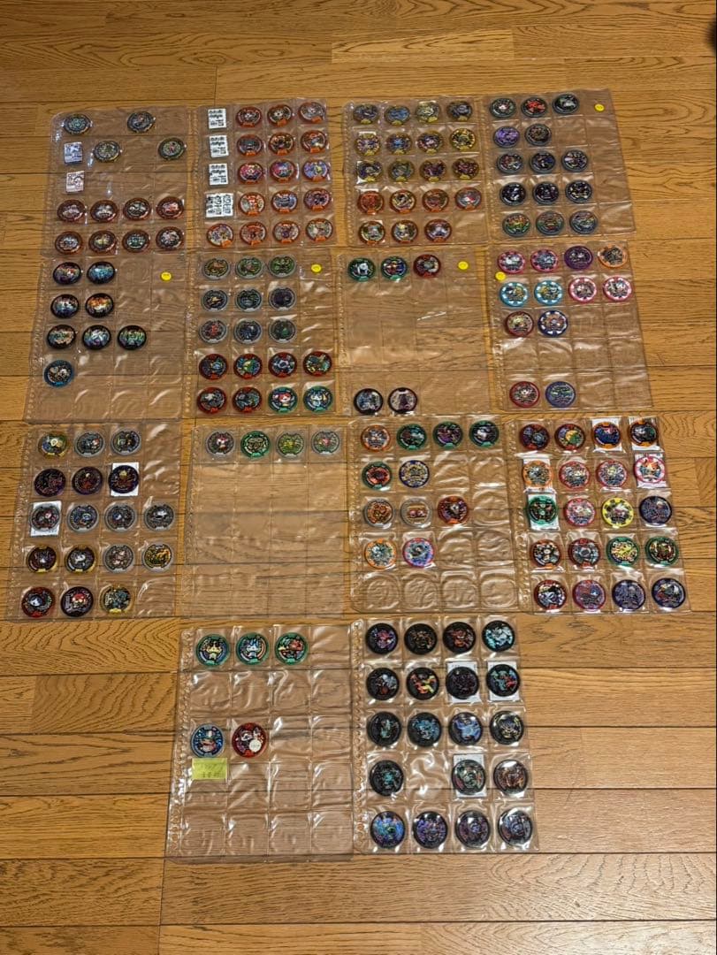 妖怪メダル　約100コンプセット以上　約1,700種類以上　未使用多数　コンプ