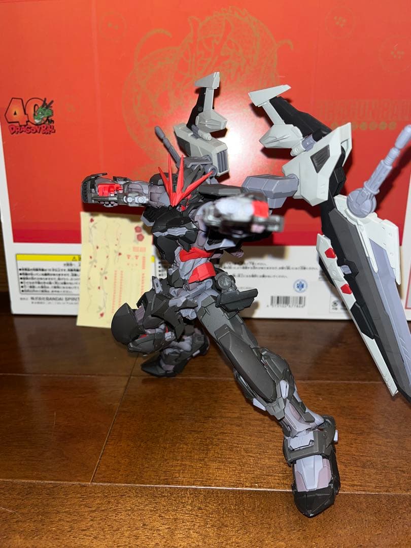 1/100 ガンダムアストレイノワール　ハイレゾリューションモデル