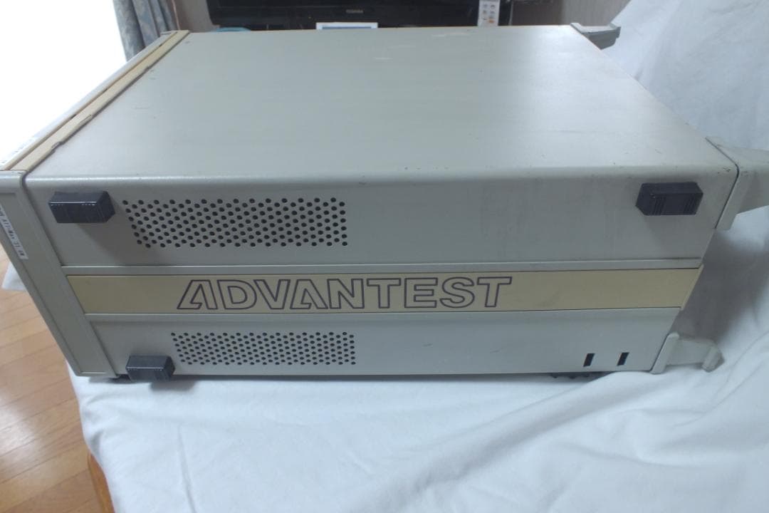 ADVANTEST R3261C スペクトラムアナライザー　ジャンク品