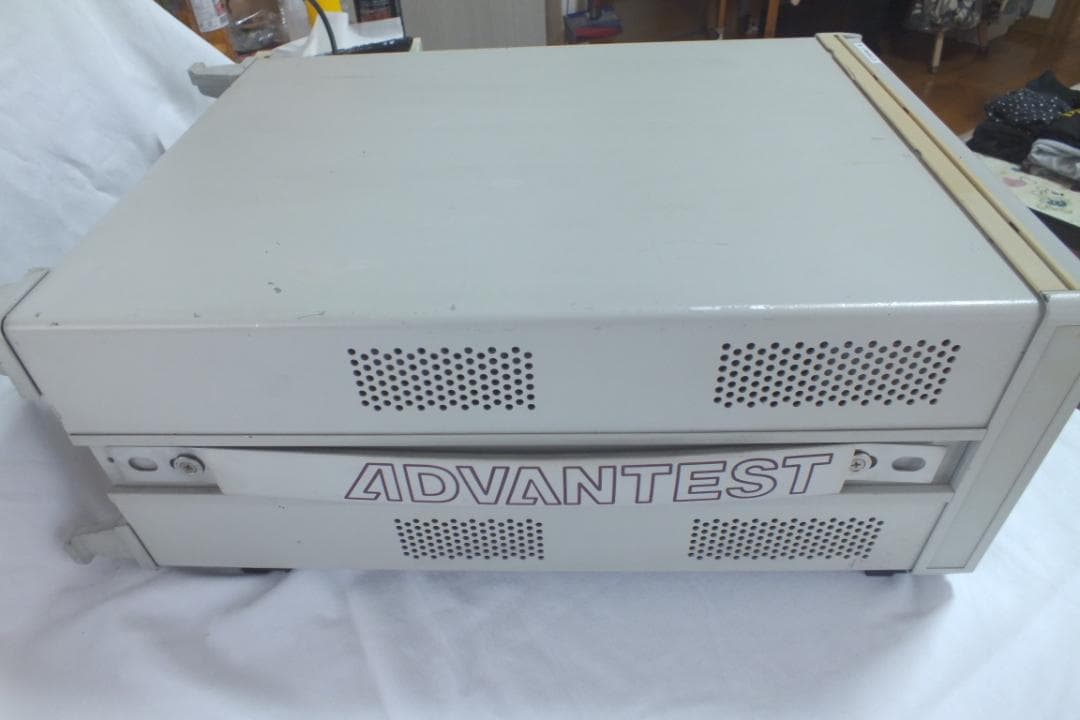 ADVANTEST R3261C スペクトラムアナライザー　ジャンク品