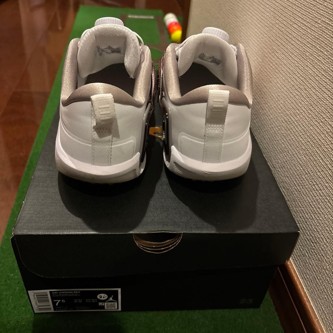 【お得】Jordan エアレブ　(男性用) ゴルフシューズ