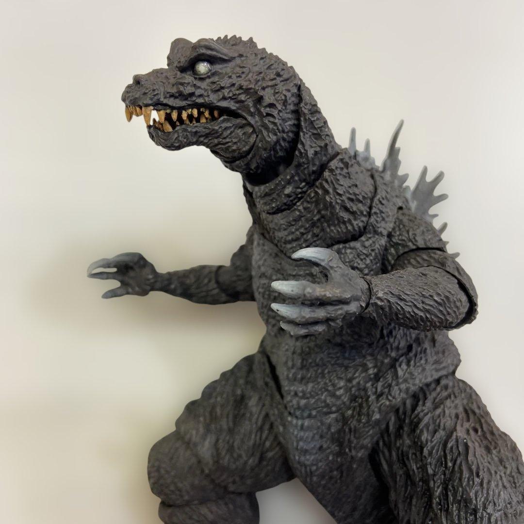 S.H.MonsterArts モンスターアーツ ゴジラ 2001 バンダイ