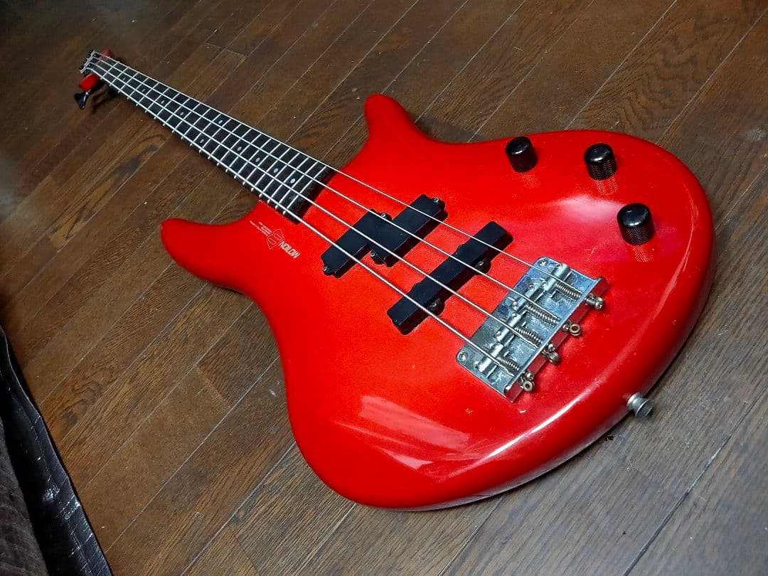 YAMAHA MOTION-B　ヤマハ　モーションB　エレキベースギター