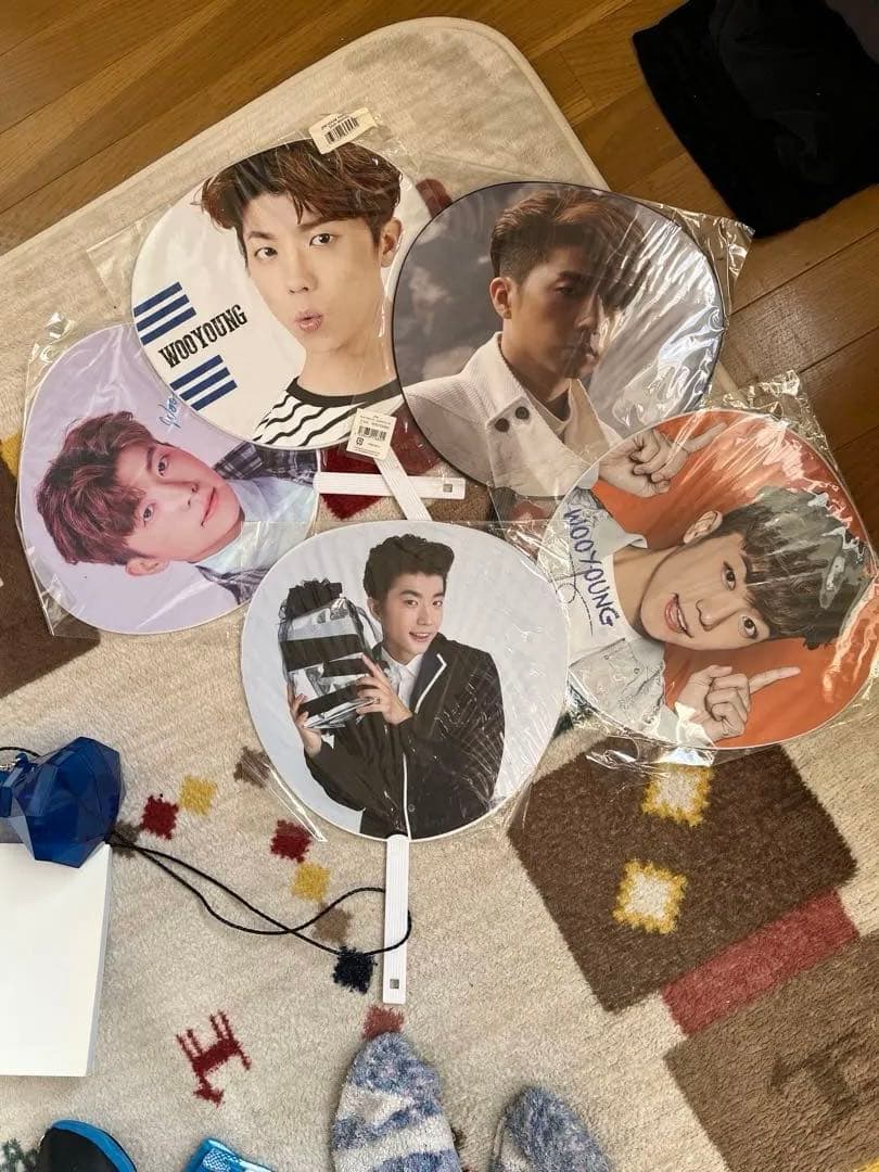 ③2PM、ウヨングッズセット、2PM直筆サイン入りのCD